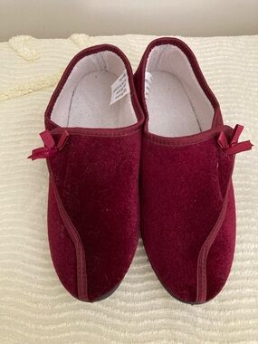 Women's Burgundy Plush Moccasin Slippers with Bow Accent